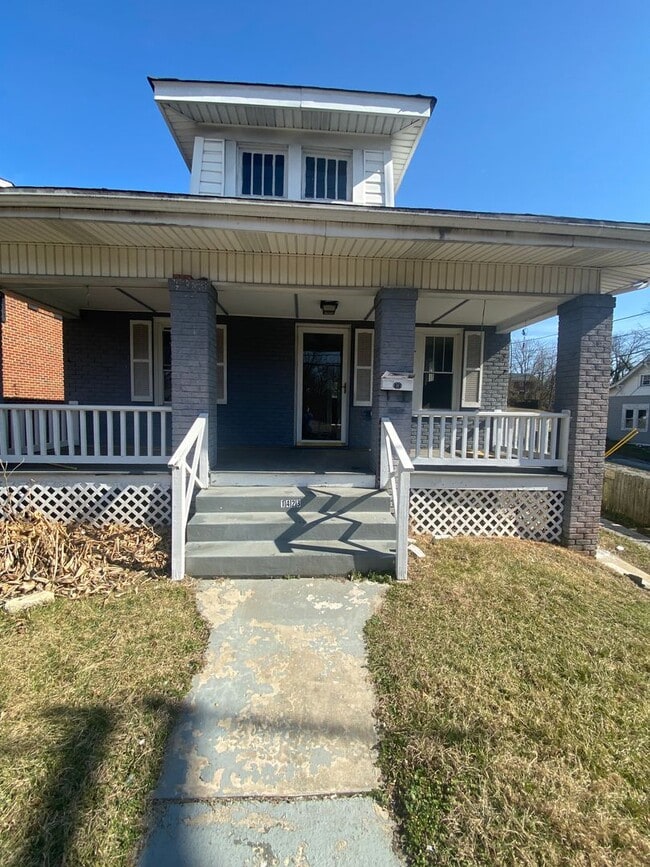 Photo - 1423 Burrell St NW Casa