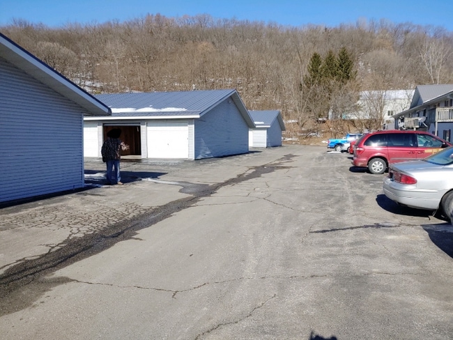 Photo - 799 Roundhouse Addt Unit 207