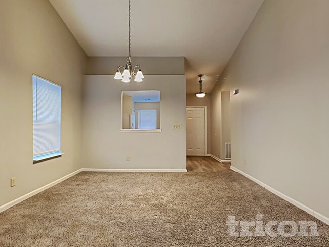 Photo - 1420 Pencross Ln