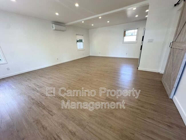 Building Photo - 425 E Wellington Ave Unit 425 Rental