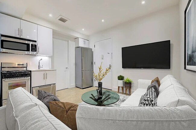 Building Photo - 75 Orchard Street Unit 12