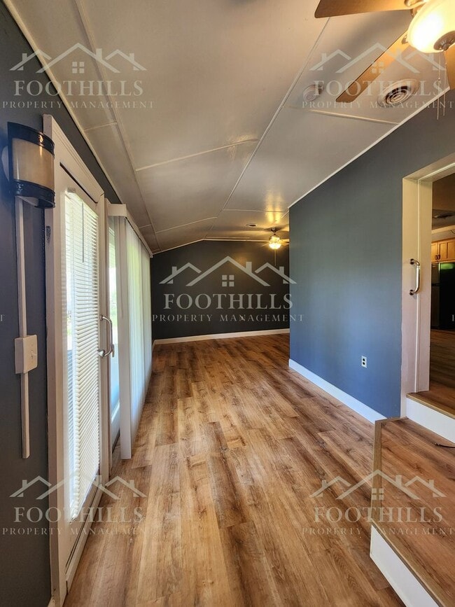 Photo - Charming Lake Cottage 2 Bedroom/2 Bath