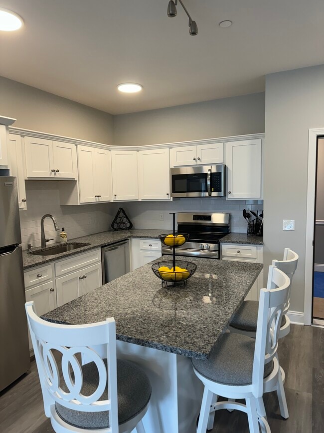 Photo - Cedar Village at Minerva Square