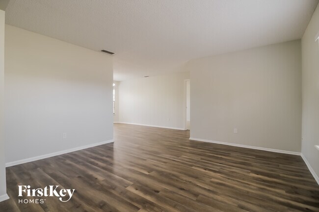 Photo - 2416 Lackland Dr