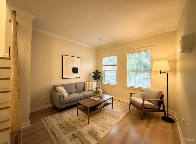 Building Photo - 82 6th St