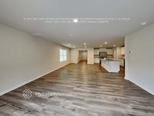 Photo - 7220 Olive Coast St