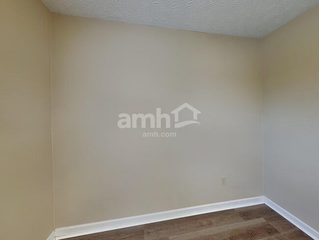 Photo - 6727 Wimbledon Dr