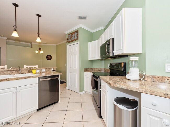 Building Photo - 6215 Wilshire Pines Cir Unit 1601 Rental
