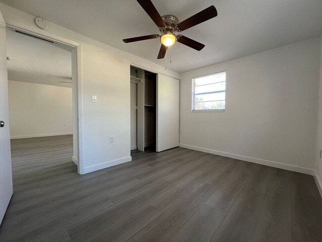 Photo - 9406 Goldenrod Rd Unit B