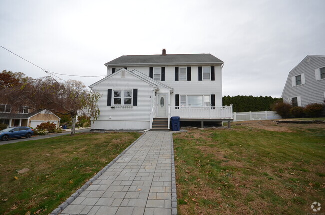 Building Photo - 41 Sorensen Rd Rental