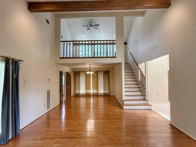 Building Photo - 13103 Holston Hills Dr
