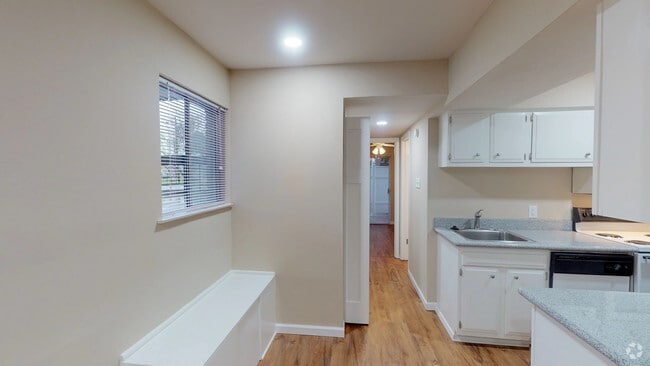 Photo - Southgate Condos & Southgate 2 Apartments