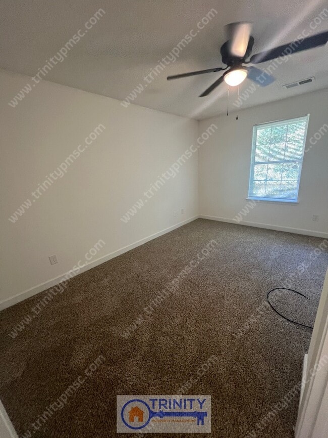 Photo - 3 Bedroom Duplex!