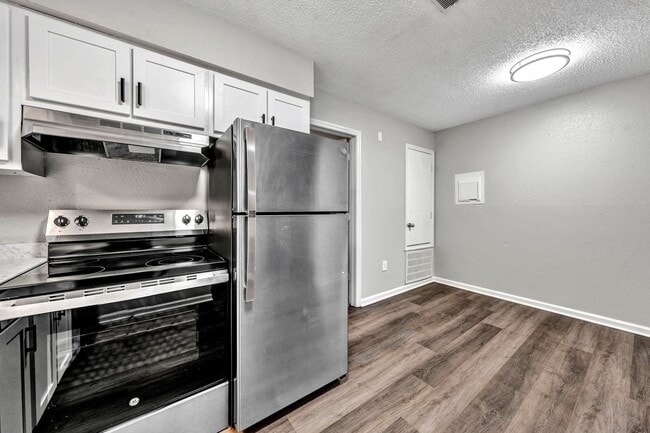 Mount Pleasant Villas Apartment Homes - 1x1 Deluxe