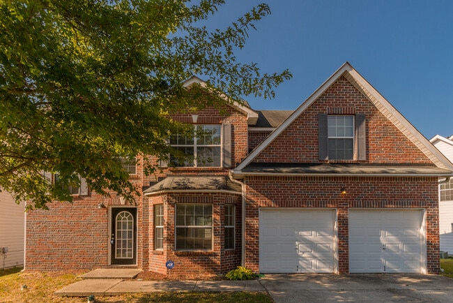 Spacious 4 bedroom 2.5 bath - Spacious 4 bedroom 2.5 bath Casa