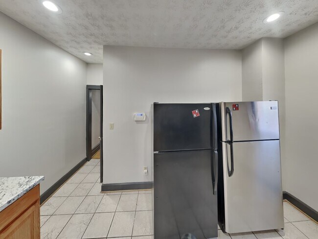 286-288 E 16th Ave-288