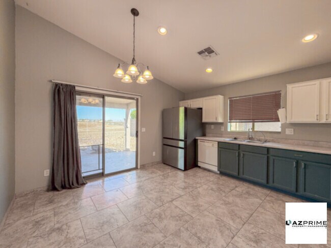 Photo - Fall in love with the charm of this 3/2 house Florence!