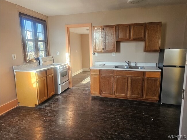 Photo - 714 Buffalo Ave