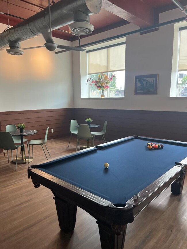 Photo - 1403 Corinth St