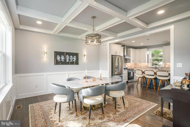 Photo - 340 Wartman Rd