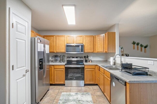 Photo - 13031 Dexter St