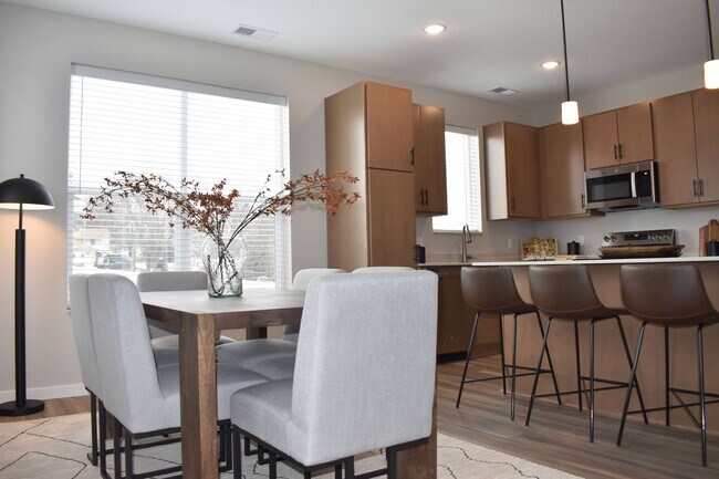 Argenta Townhomes