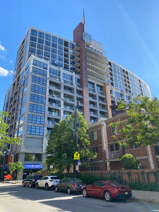 Building Photo - 1530 S State St Unit 402 Rental