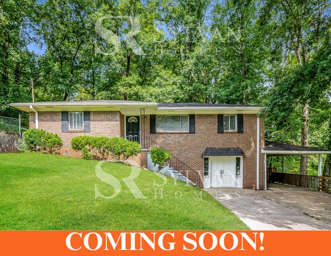 Building Photo - This charming home is perfect for you!