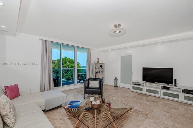 Photo - 2301 Collins Ave Unit 310