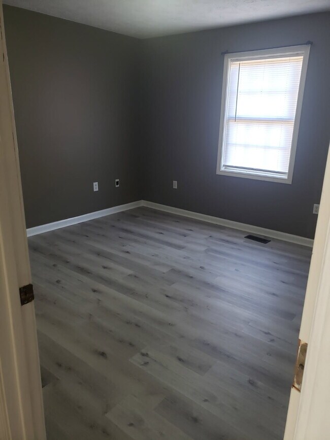 Photo - 240 Oakley Dr Unit 240 Oakley Drive Apt A