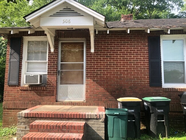 Photo - 506-506 Kingston Ave NE Unit 506A