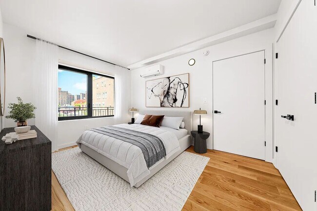 Photo - 336 E 112th St Unit 710