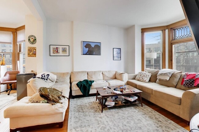 Photo - 2815 N Racine Ave