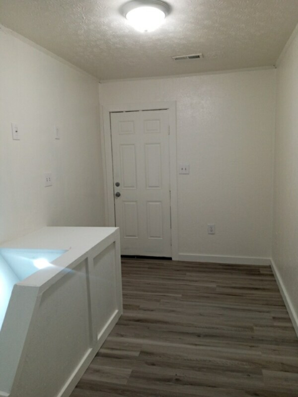 212 Morning Dr Unit 5