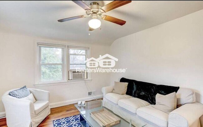 Photo - 3219 Taylor Ave Unit 2