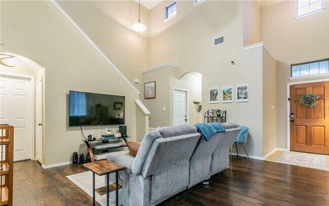 Photo - 3-bedroom 2.5 bathroom house for rent!