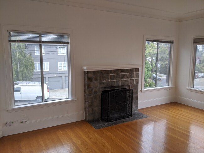 Photo - 1538 Arch St Unit 1542