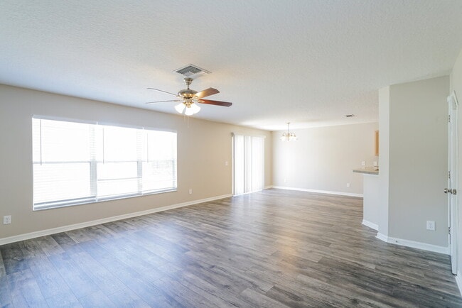 Photo - 11025 Golden Silence Dr