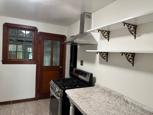 317 Metairie Heights Ave