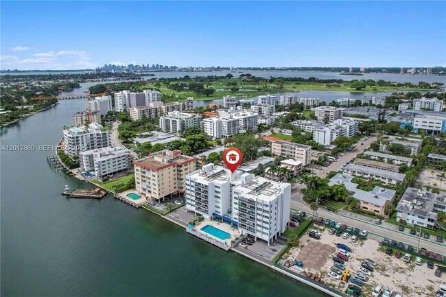 9381 E Bay Harbor Dr Unit 301N