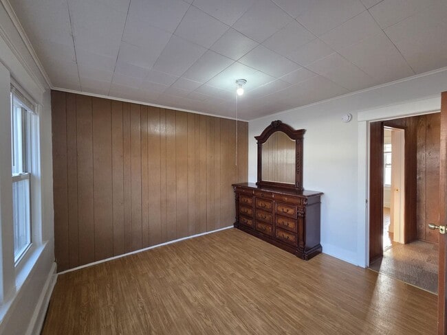 Photo - Spacious 3-Bedroom Private Home with Fenced Backyard in a Great Trenton Neighborhood