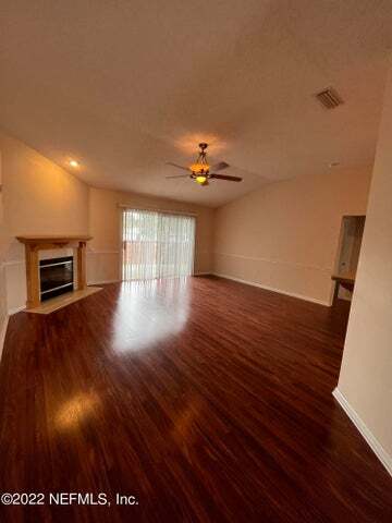 Photo - 254 Ridgewick Dr S