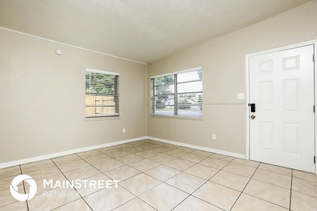 Photo - 6234 Balboa Dr