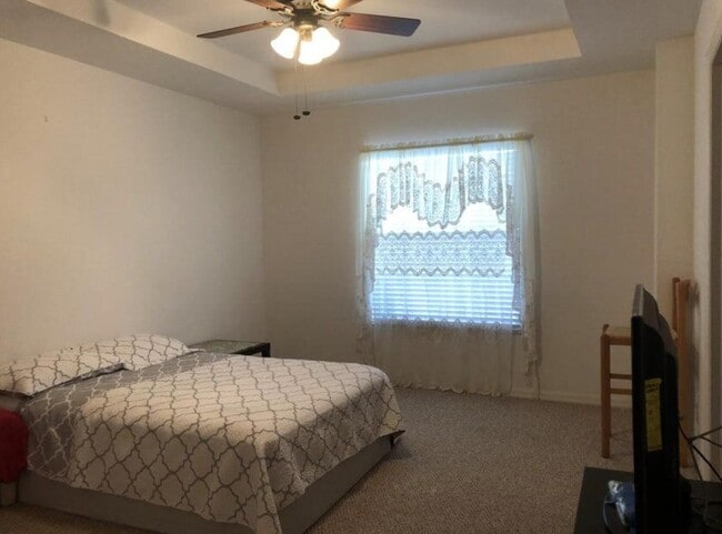 Photo - 2450 SE Union Park Dr
