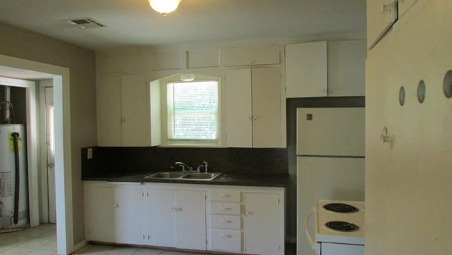 Photo - 1329 NW 95th St