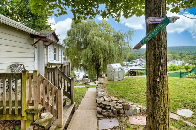 Photo - 154 Windermere Ave