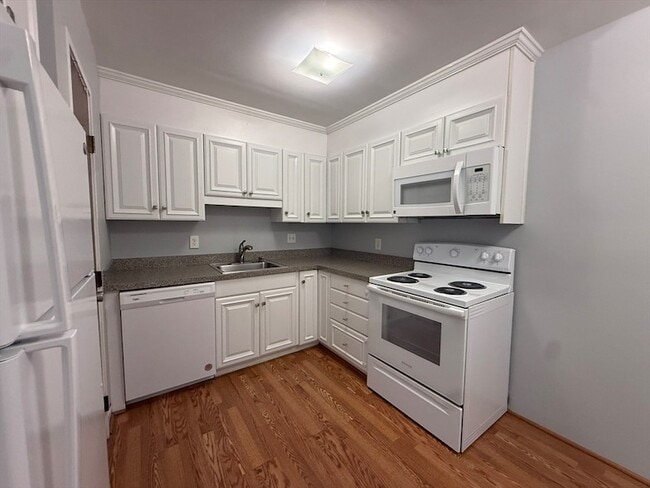 Photo - 13 Chapel Hill Dr Unit 9