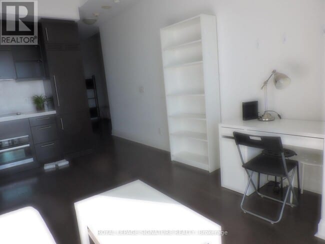 Photo - 65 St Mary St Unit 3704