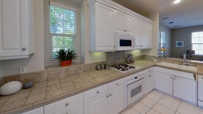 Photo - 1713 Arianna Ln