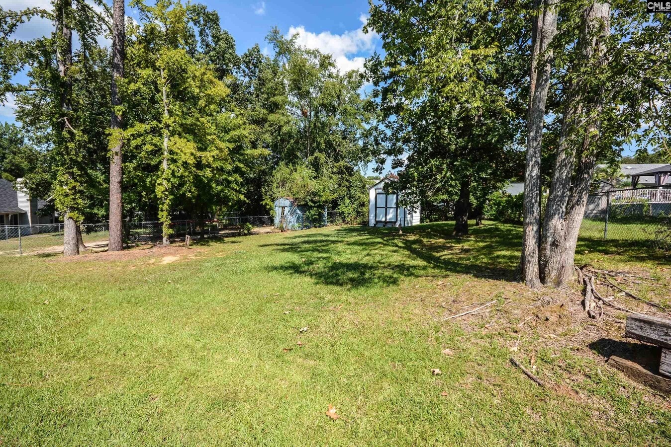 Photo - 136 Elstow Rd